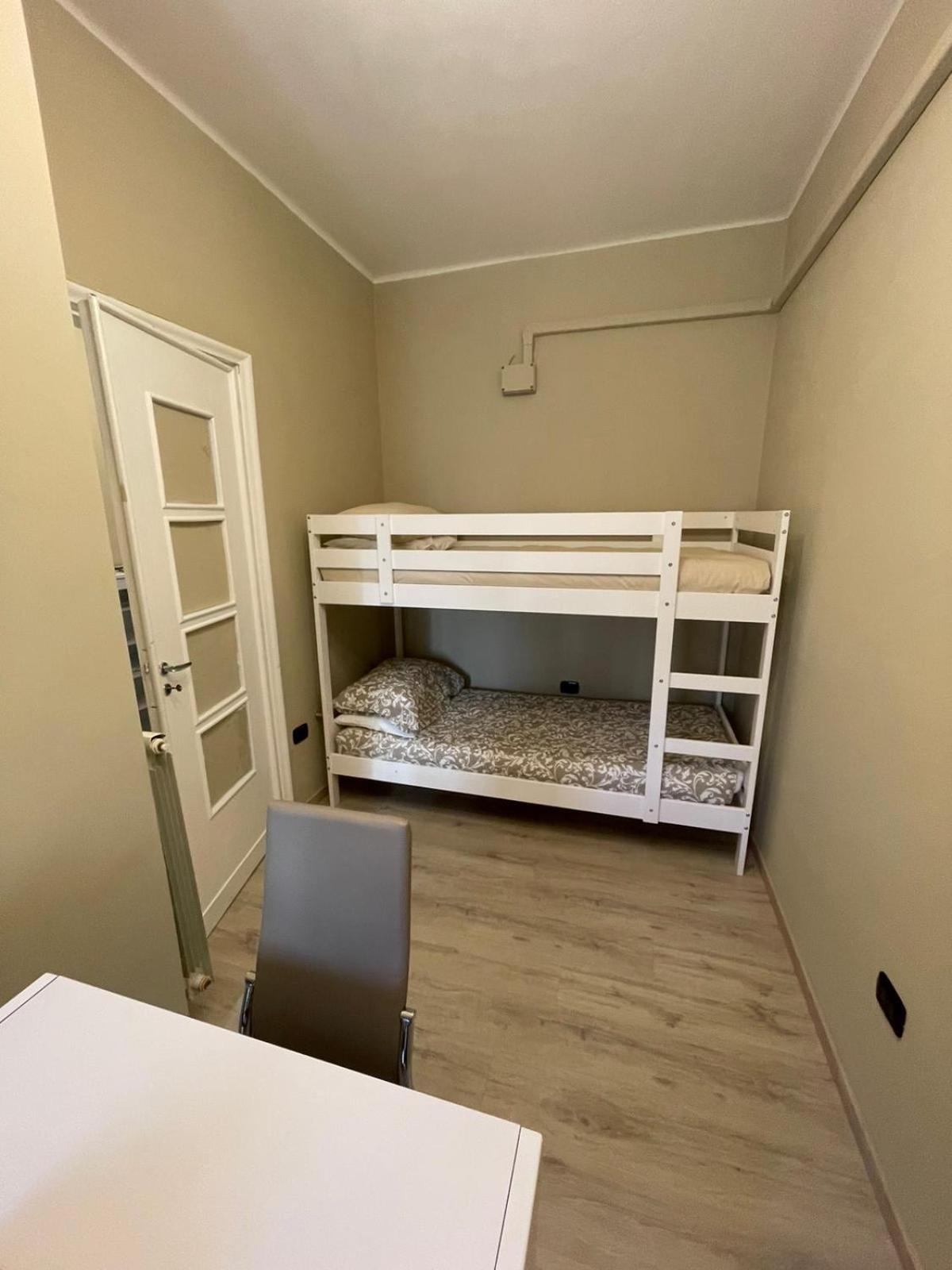 Apartment 25 Sweet